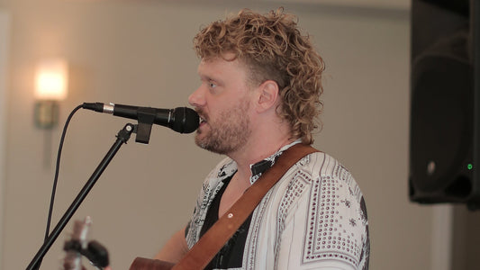 Celebrate 20 Years of Relaxation at La Tourelle – with Live Music by Jeremiah Craig