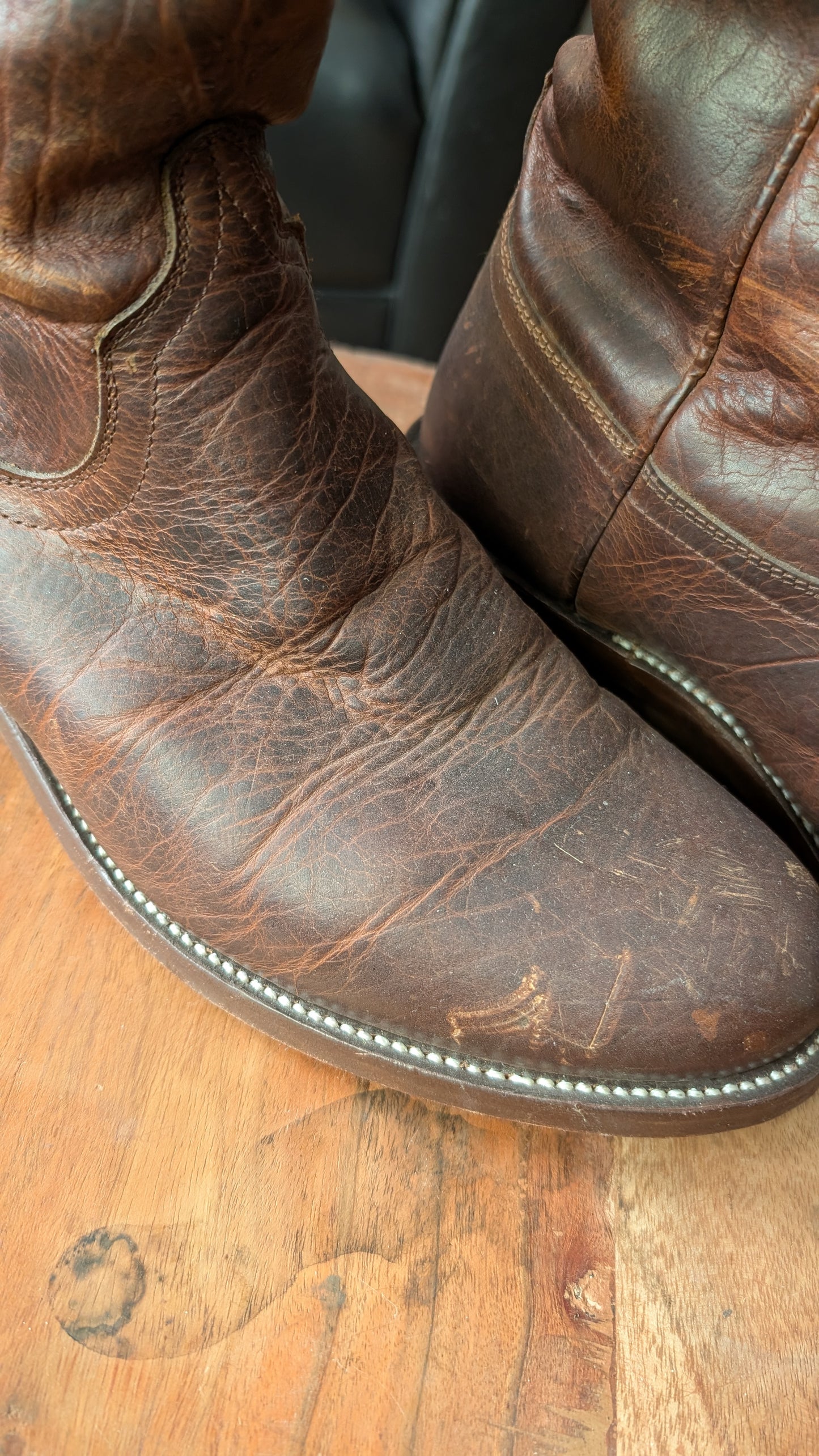 Ariat Bench Made Clanton Bison Ropers Size 11D